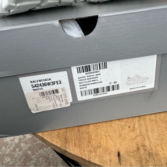 Balenciaga track sneakers - Picture 2 of 9